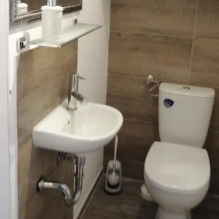 In Mit Grill Und Garten By Interhome דירה