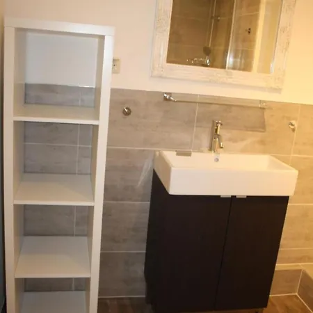 In Mit Grill Und Garten By Interhome *