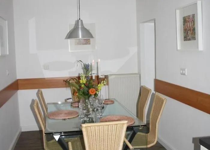 In Mit Grill Und Garten By Interhome דירה ורניגרוד