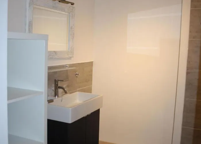 In Mit Grill Und Garten By Interhome דירה ורניגרוד